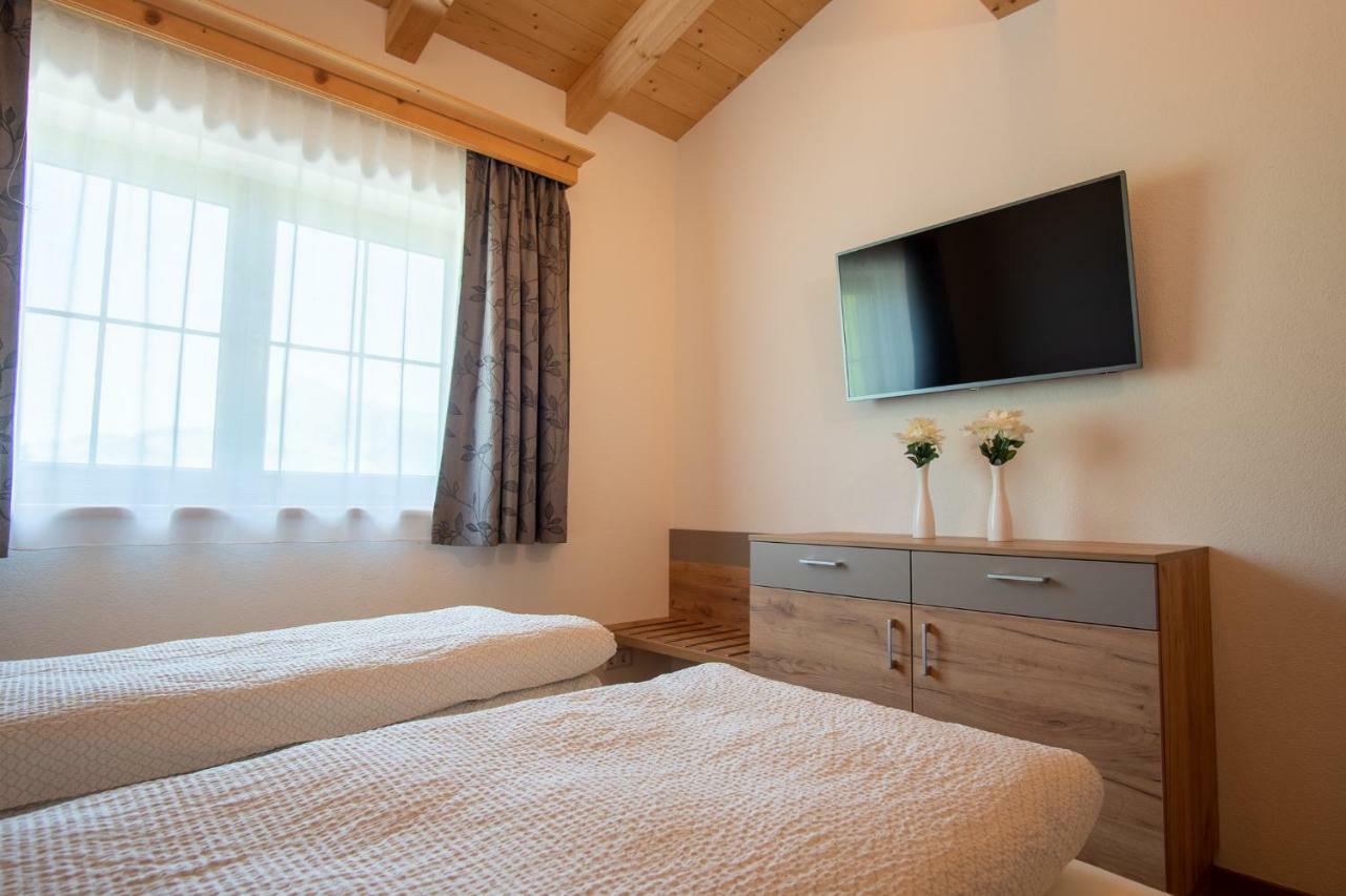Hof Zenzern Apartment Kitzbuhel Bagian luar foto