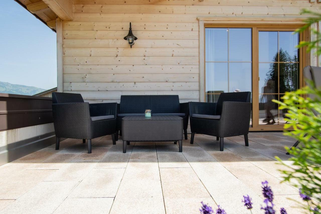 Hof Zenzern Apartment Kitzbuhel Bagian luar foto